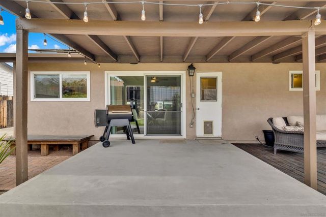 13622 Utopia Rd, Poway, CA 92064