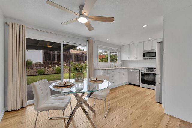 13622 Utopia Rd, Poway, CA 92064