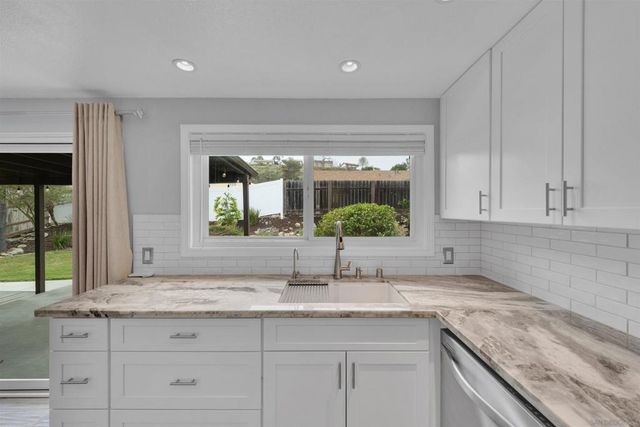 13622 Utopia Rd, Poway, CA 92064