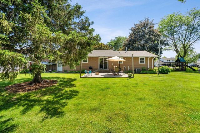 1639 COLONY DRIVE, De Pere, WI 54115
