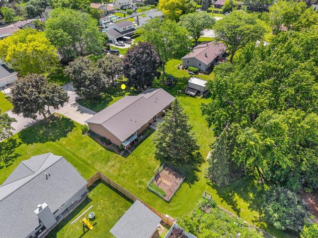 1639 COLONY DRIVE, De Pere, WI 54115