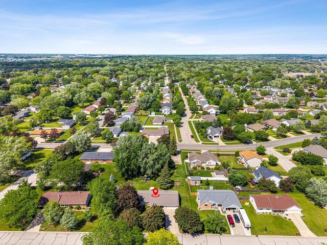 1639 COLONY DRIVE, De Pere, WI 54115