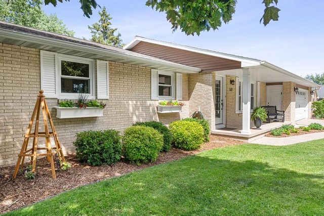 1639 COLONY DRIVE, De Pere, WI 54115