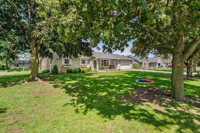 1639 COLONY DRIVE, De Pere, WI 54115
