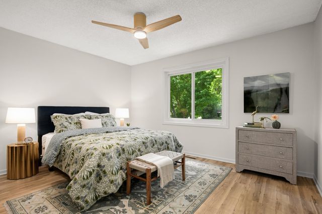 8900 Rosewood Lane N, Maple Grove, MN 55369