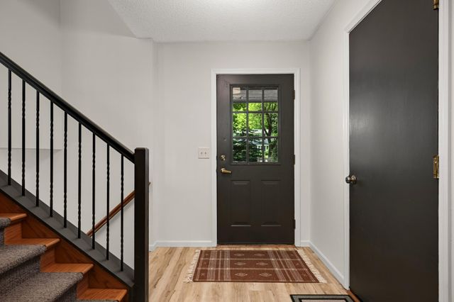 8900 Rosewood Lane N, Maple Grove, MN 55369
