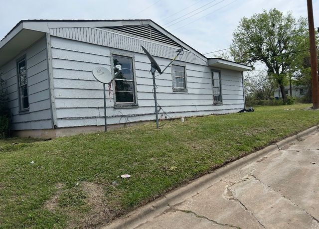 63 Mundt Street B, Denison, TX 75020