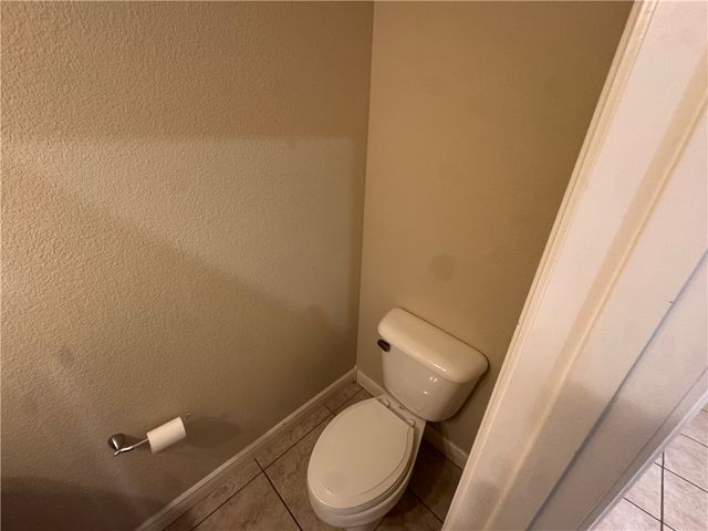 407 Lyndal Lane, Bentonville, AR 72712