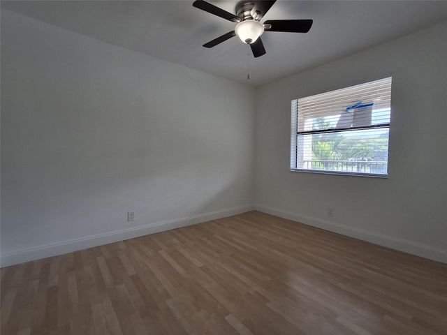 8763 Shadow Wood Boulevard 202, Coral Springs, FL 33071