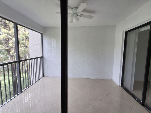 8763 Shadow Wood Boulevard 202, Coral Springs, FL 33071