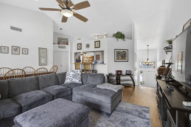 12644 Shoreline Drive 8f, Wellington, FL 33414