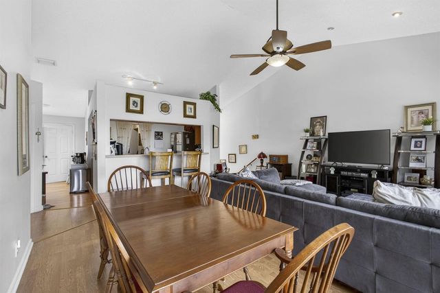 12644 Shoreline Drive 8f, Wellington, FL 33414