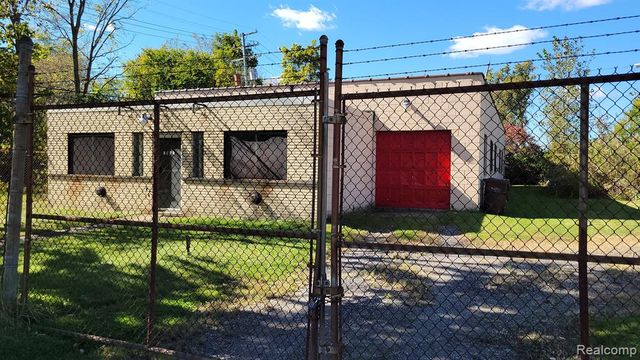 2650 Bayhan Street, Inkster, MI 48141