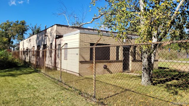 2650 Bayhan Street, Inkster, MI 48141