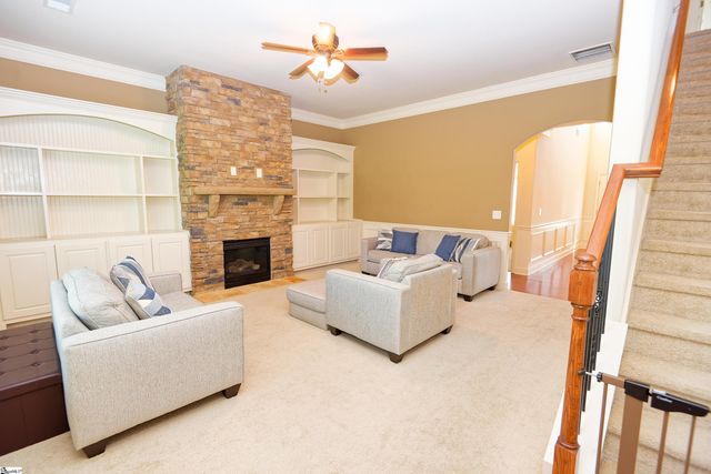 10 Sheldrake Place, Simpsonville, SC 29681