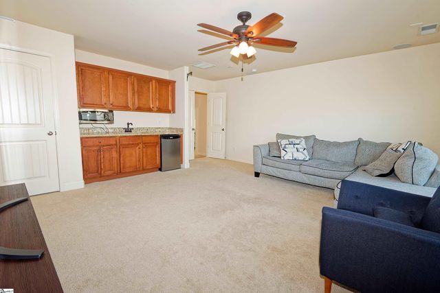 10 Sheldrake Place, Simpsonville, SC 29681