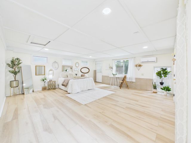 1863 S Chautauqua, Wichita, KS 67211