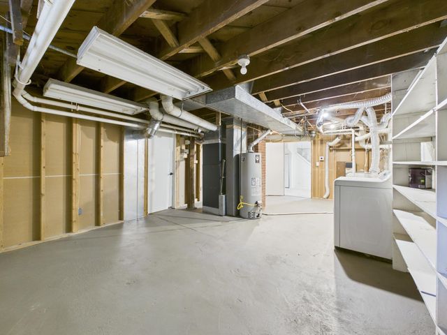 1863 S Chautauqua, Wichita, KS 67211