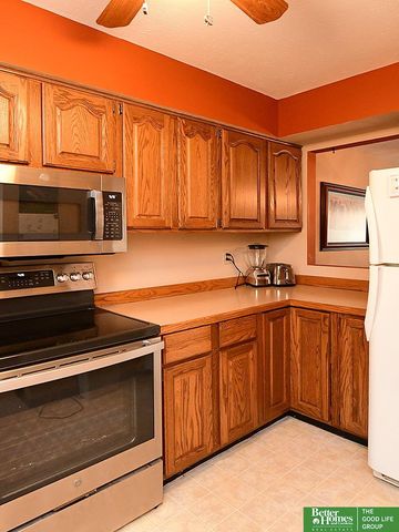 4752 Capitol Avenue, Omaha, NE 68132