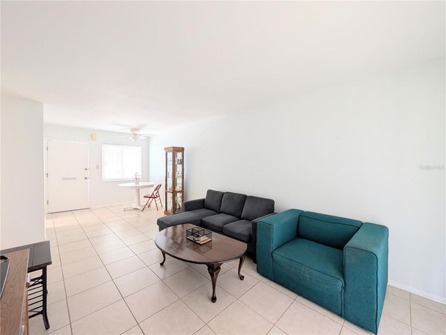 5872 EASY STREET L2, Bradenton, FL 34207
