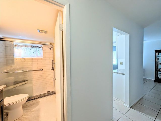 5872 EASY STREET L2, Bradenton, FL 34207