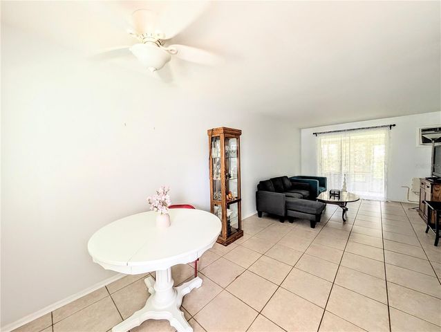 5872 EASY STREET L2, Bradenton, FL 34207