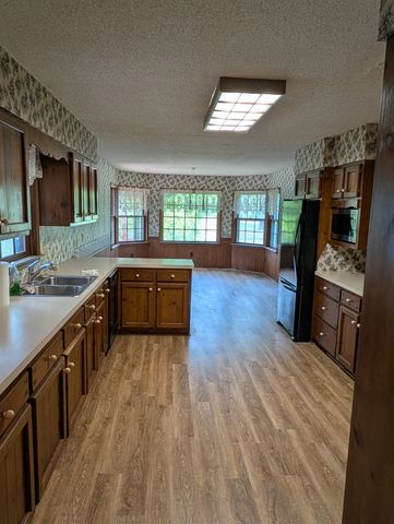 118 Erskine Dr., Conway, SC 29526