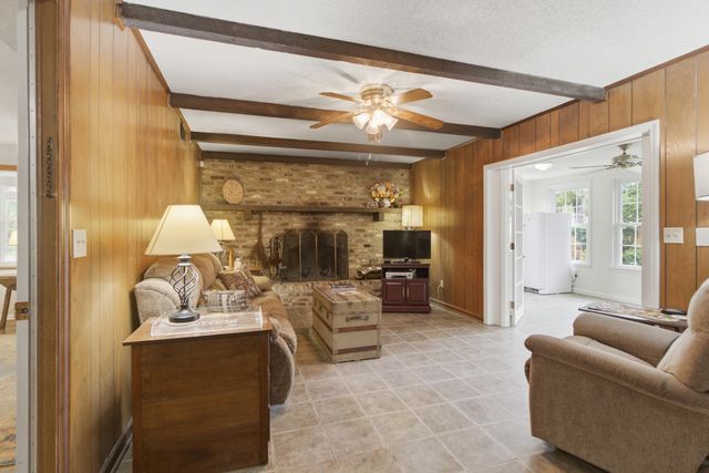 100 Pointer Drive, Summerville, SC 29485