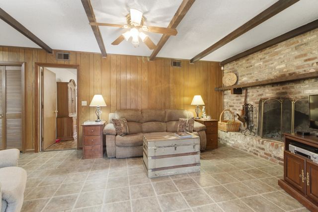 100 Pointer Drive, Summerville, SC 29485