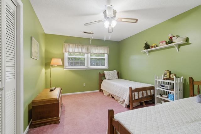 100 Pointer Drive, Summerville, SC 29485