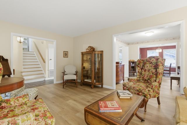 100 Pointer Drive, Summerville, SC 29485