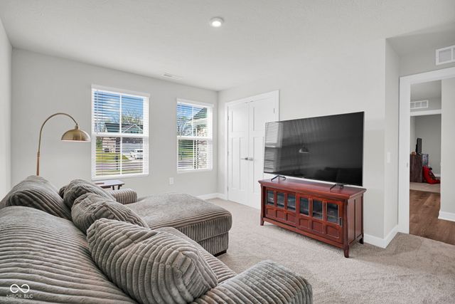 959 Independence Drive, Edinburgh, IN 46124
