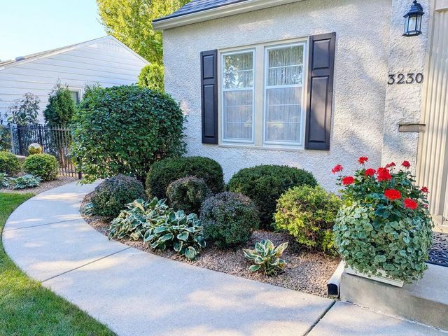 3230 Mckinley Street NE, Minneapolis, MN 55418