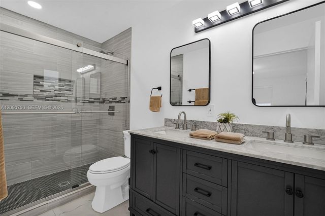 7142 SW 65th Ave, South Miami, FL 33143