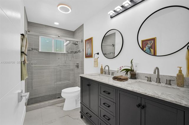 7142 SW 65th Ave, South Miami, FL 33143