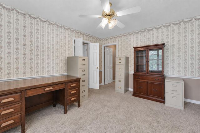 4074 Bucksnort Road, Franklin, TX 77856