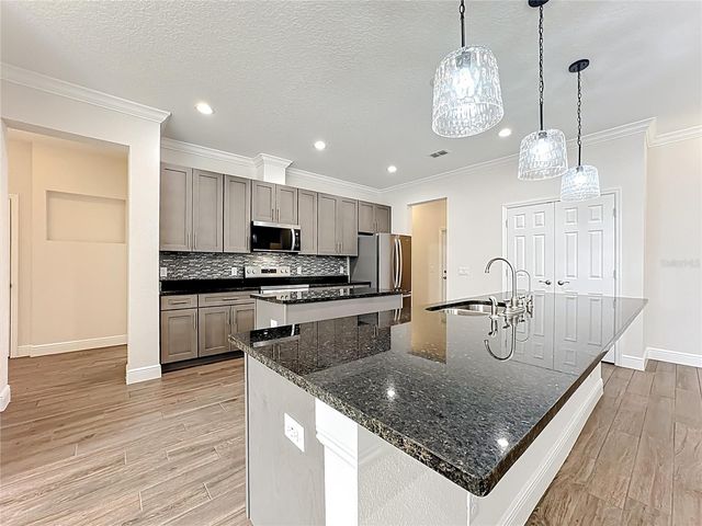 19022 MARDI GRAS STREET, Orlando, FL 32833