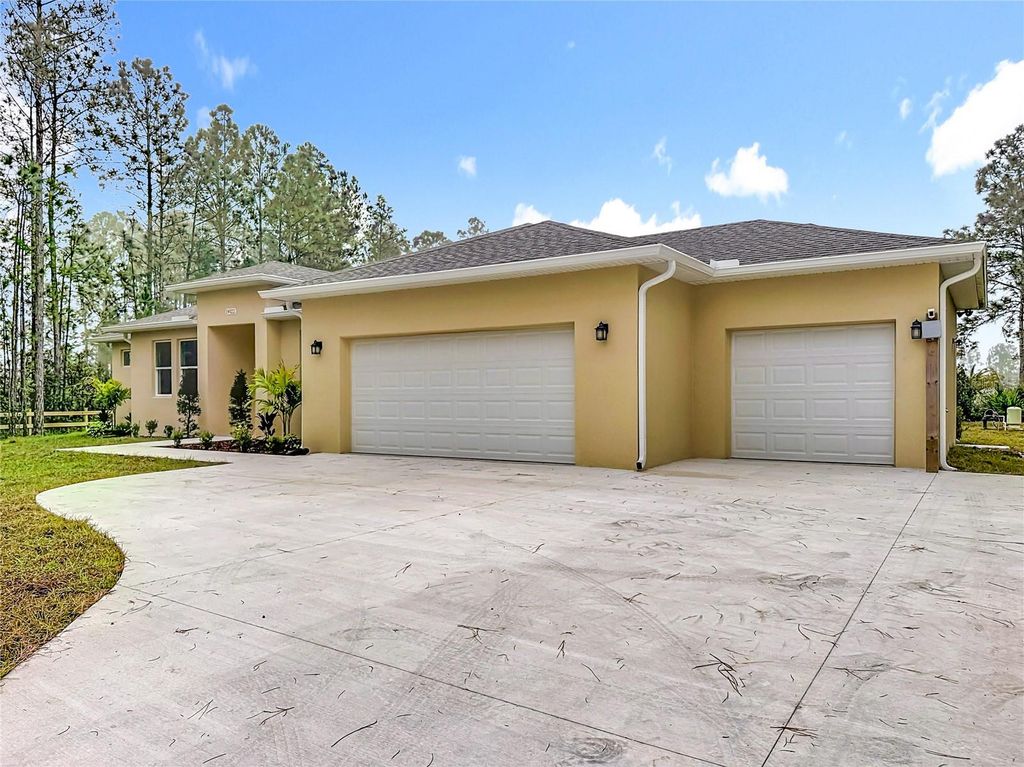 Image 1 of property listing at 19022 MARDI GRAS STREET, Orlando, FL 32833