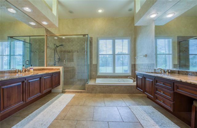 8736 54TH AVENUE E, Bradenton, FL 34211