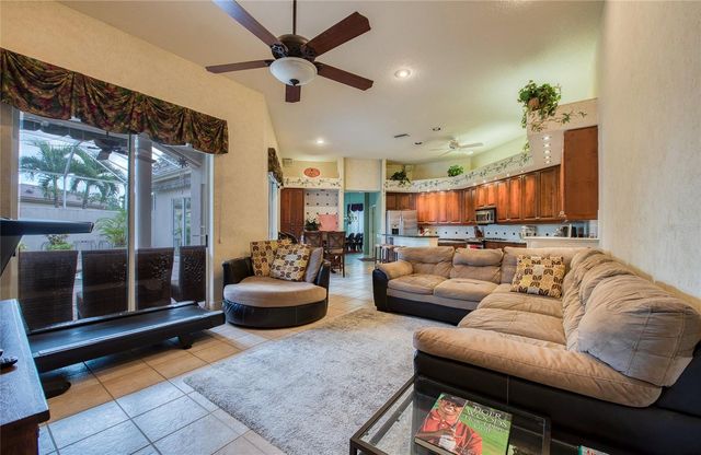 8736 54TH AVENUE E, Bradenton, FL 34211