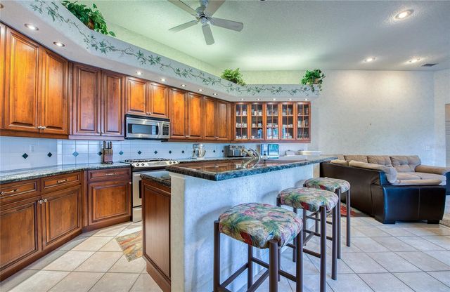 8736 54TH AVENUE E, Bradenton, FL 34211