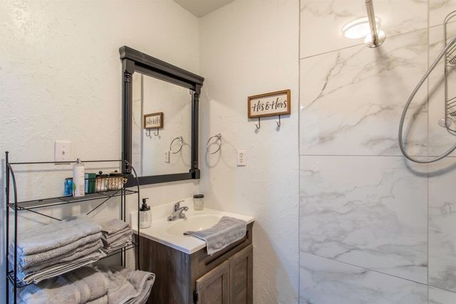 7 Jo Jo Street, Hardy, AR 72542