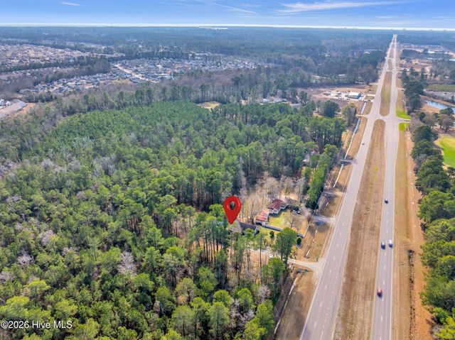 9225 Ocean Highway W, Calabash, NC 28467