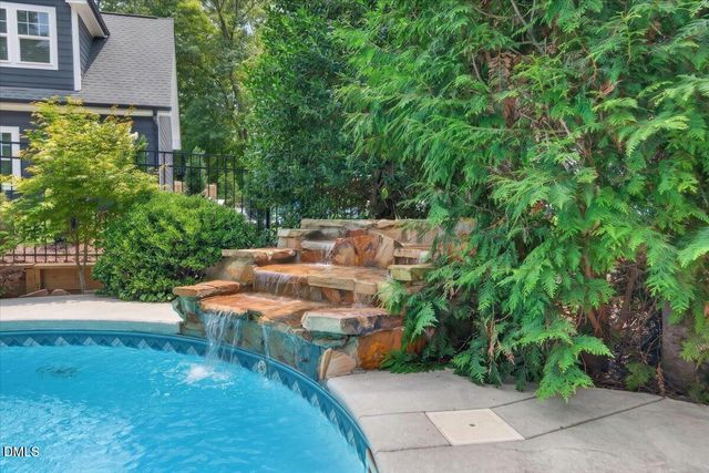 512 E Whitaker Mill Road, Raleigh, NC 27608