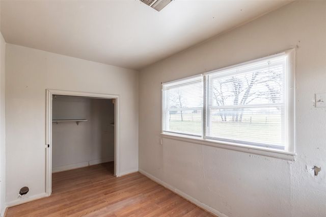 425 S 1st Street W, Clyde, TX 79510