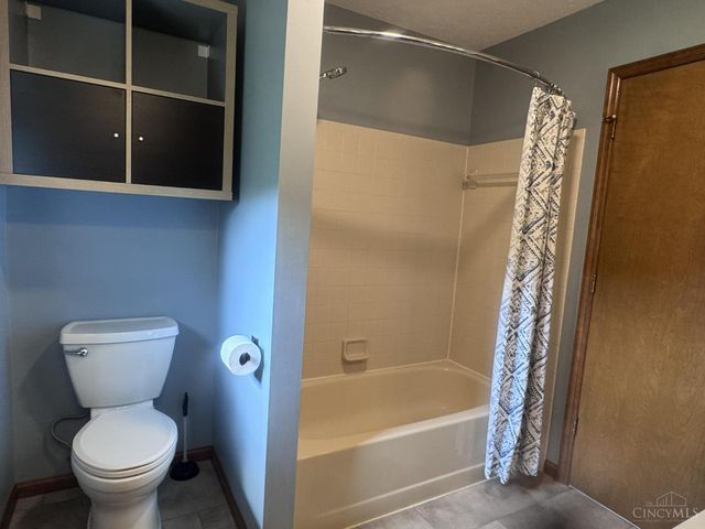 8295 Beckett Station Drive, West Chester, OH 45069
