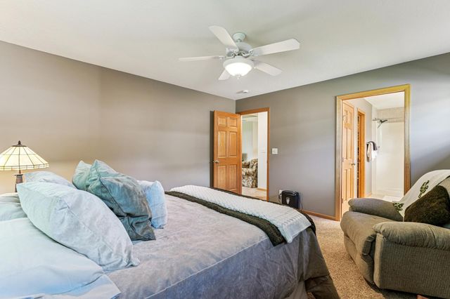 1419 Blue Jay Place, New Richmond, WI 54017