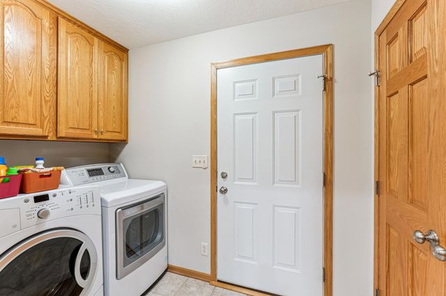 1419 Blue Jay Place, New Richmond, WI 54017