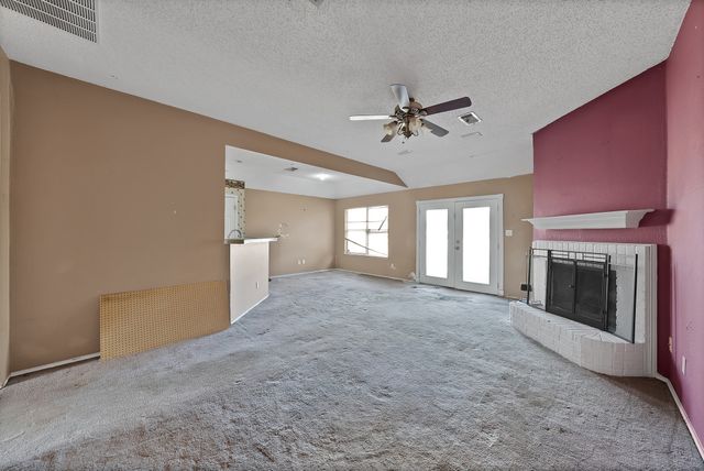 2137 Emerald Oaks, Mesquite, TX 75181