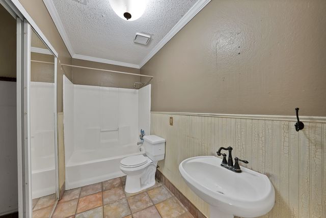 2137 Emerald Oaks, Mesquite, TX 75181